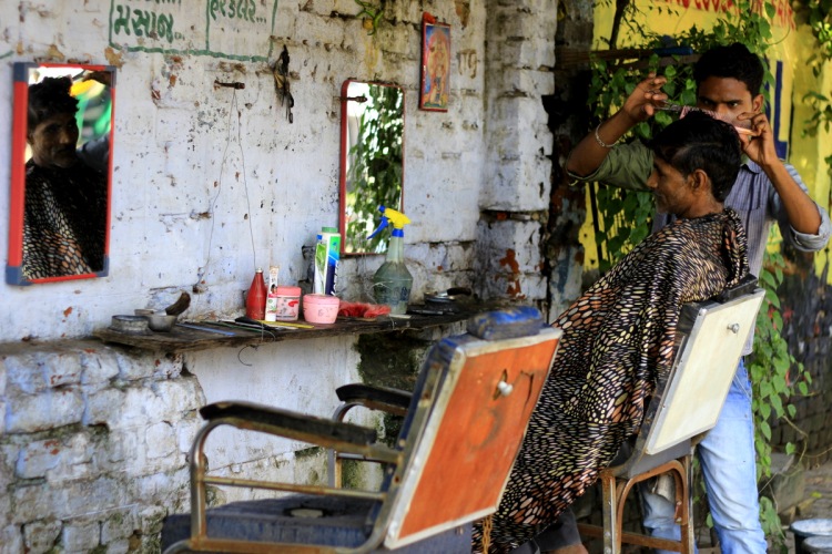 Project 365-Street-side-barber-rohit-pansare
